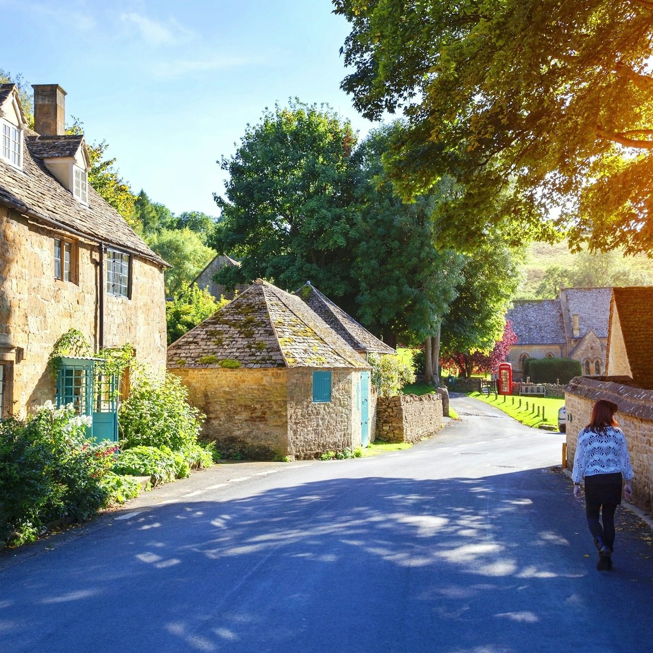 London: Harry Potter Film Sites Tour + Lacock Abbey & Gloucester Cathedral Entry - Photo 1 of 4